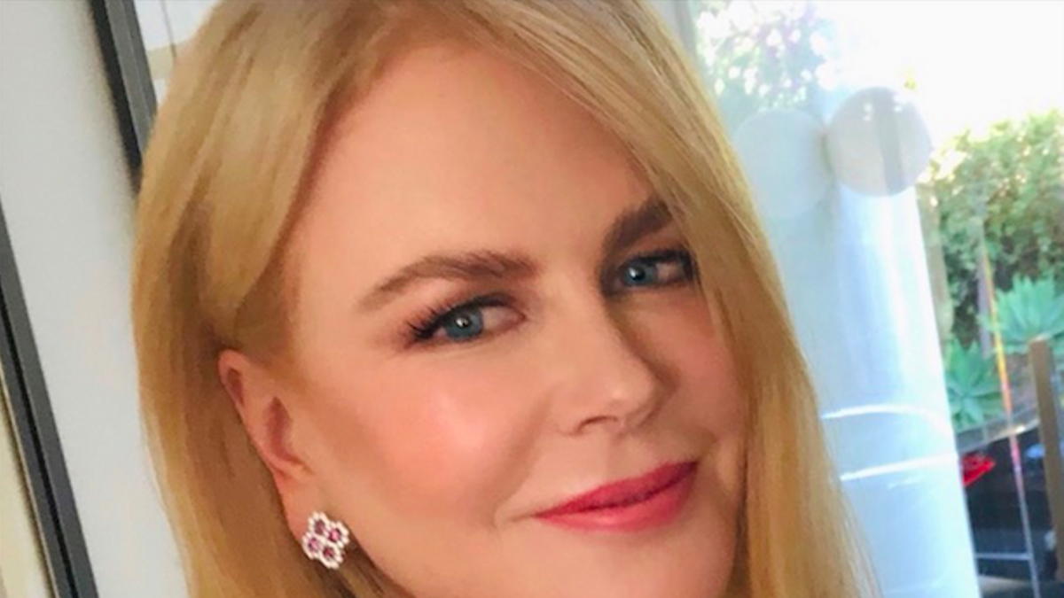 Nicole Kidman, a sus 53 años de edad, presume de tener un cutis radiante