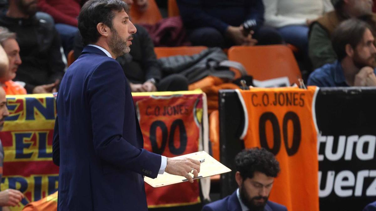 Álex Mumbrú, en el partido entre el Valencia Basket  y el Casademont Zaragoza