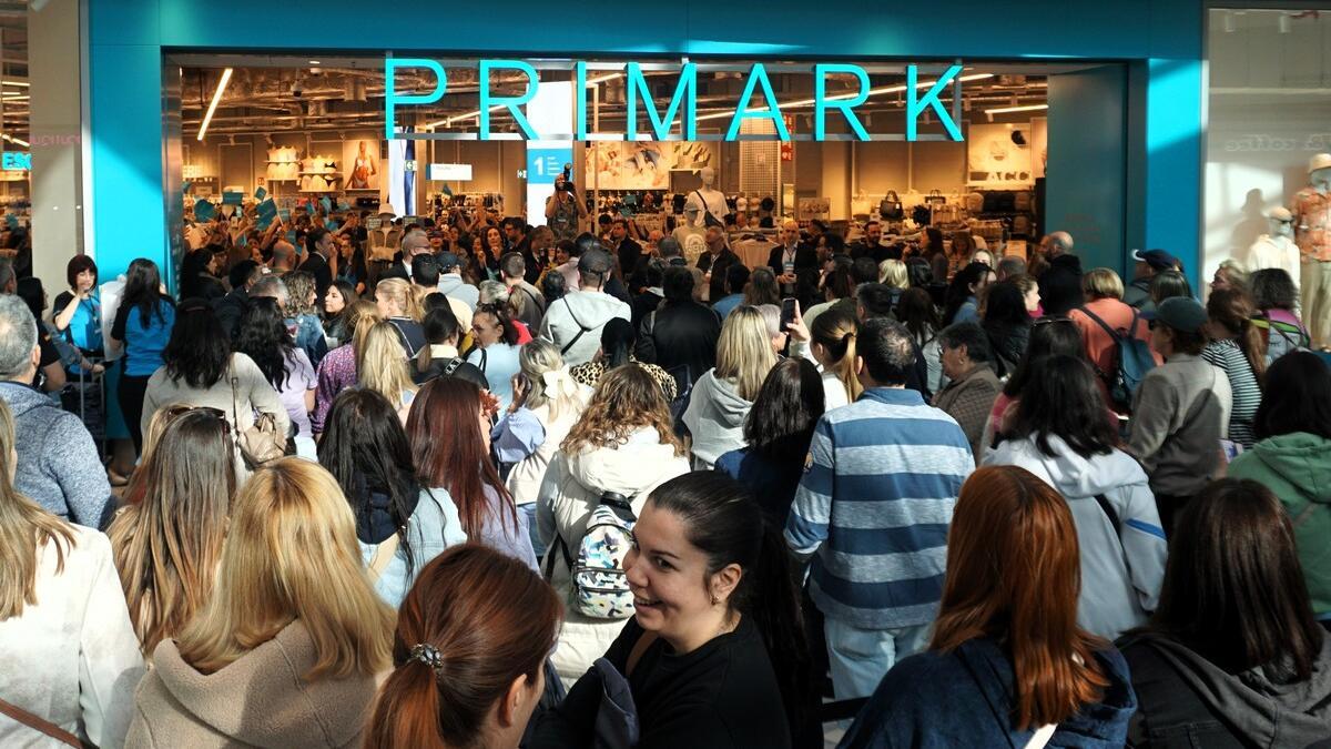 Primark abre su primera tienda en Alcalá de Henares y crea 100 empleos