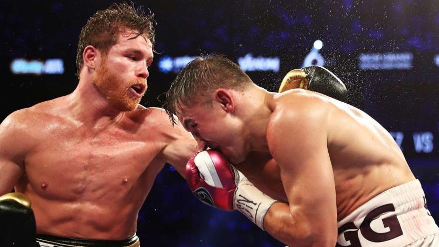 Saúl &#039;Canelo&#039; Álvarez consiguió los títulos.