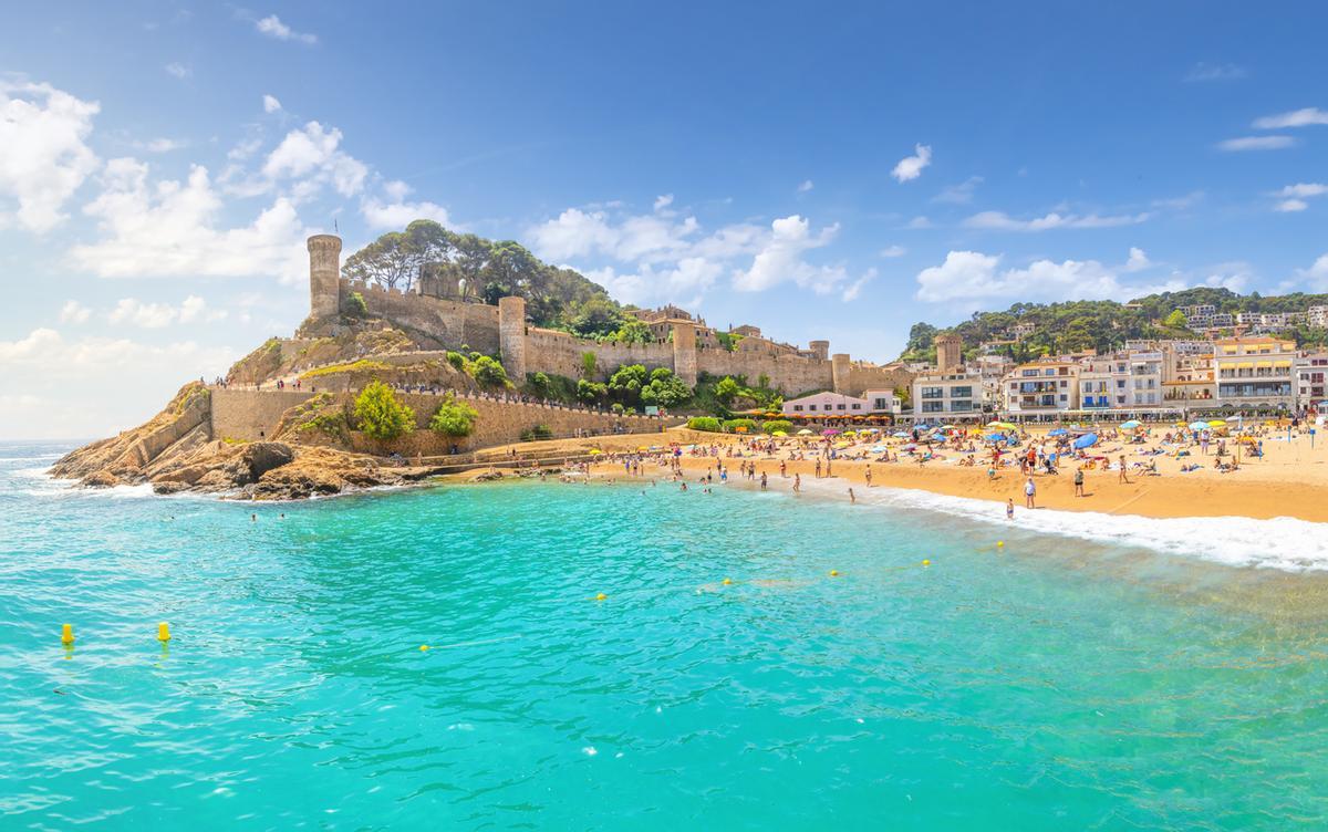 Tossa de Mar, el paraíso azul