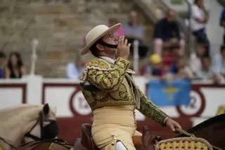 El broche a la feria taurina de Gijón, en imágenes