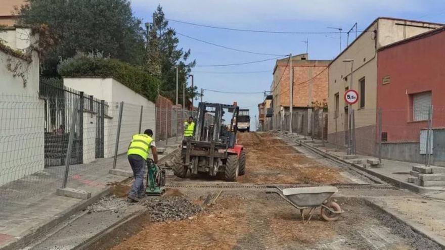 Vilafant millora i reordena un dels vials principals del municipi, el carrer Empordà