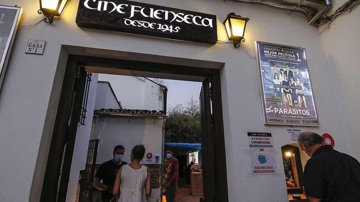 Fachada del cine Fuenseca de Córdoba.