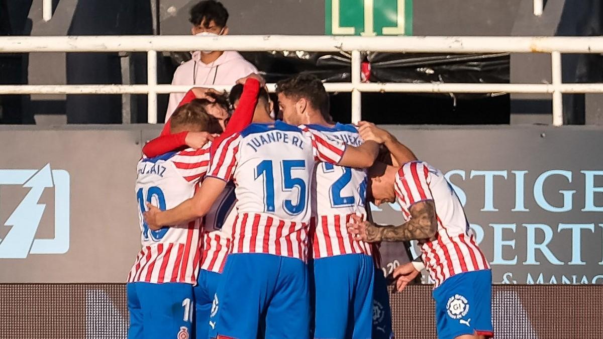 El Girona celebra su gol ante el Ibiza
