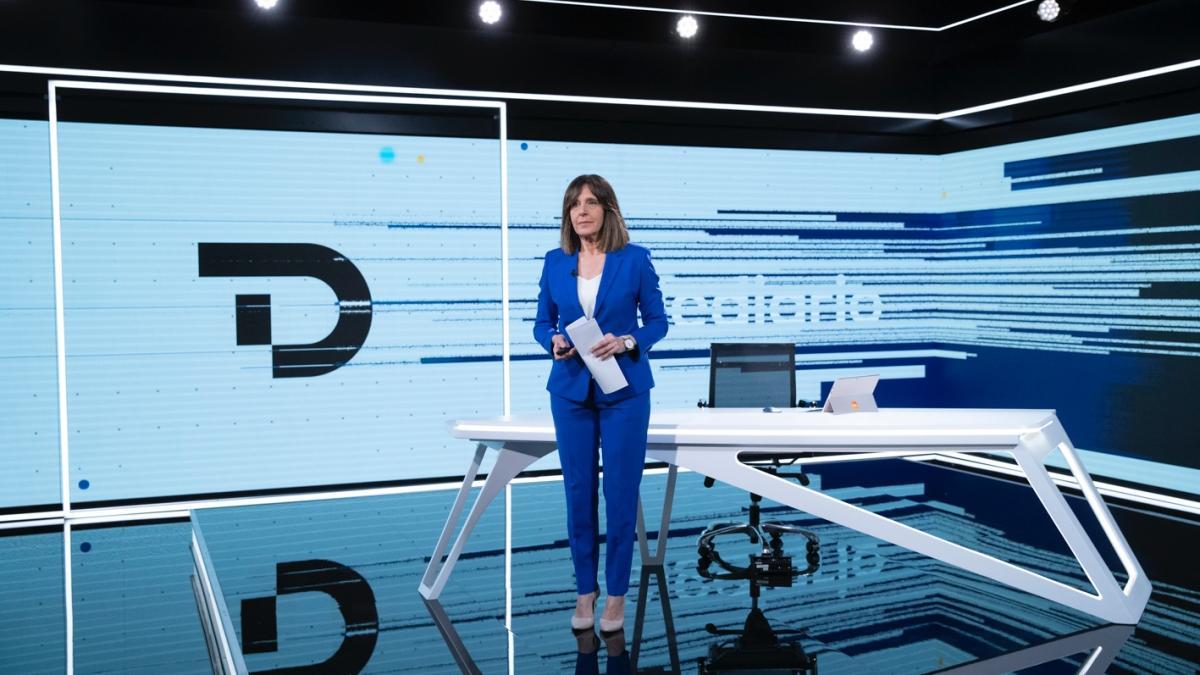 Ana Blanco en el nuevo plató del Telediario