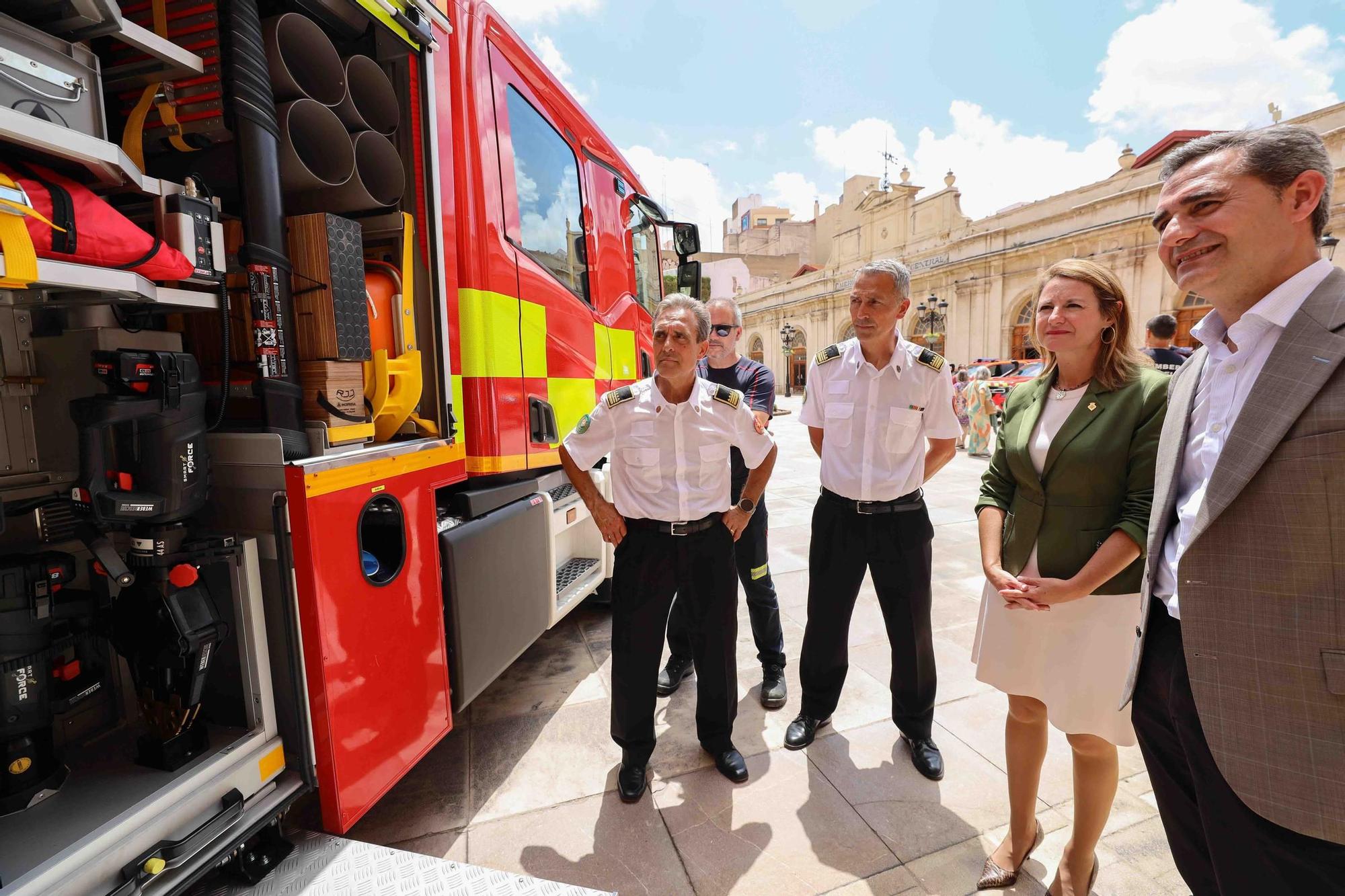 Galería de imágenes: Nuevos veículos para el Cuerpo Municipal de Bomberos de Castelló