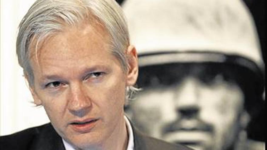 Julian Assange, contra el filme sobre Wikileaks