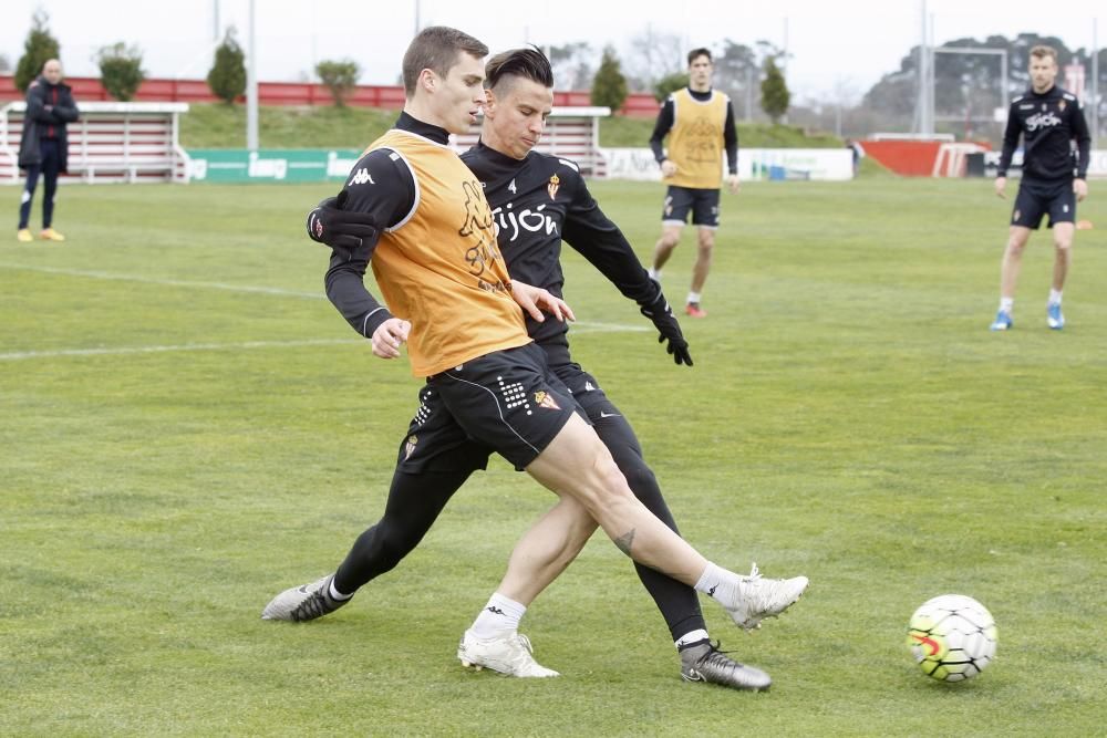 Entrenamiento del Sporting tras su regreso de Málaga