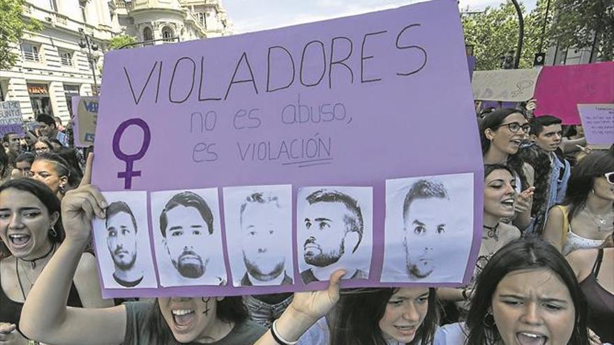 Crecen los ataques en internet contra las feministas