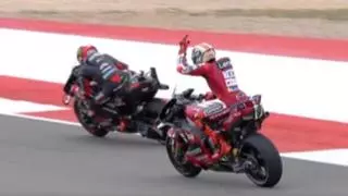 Saltan chispas en Estados Unidos: doble 'rifirrafe' de Marc Márquez con Bezzecchi y Bastianini