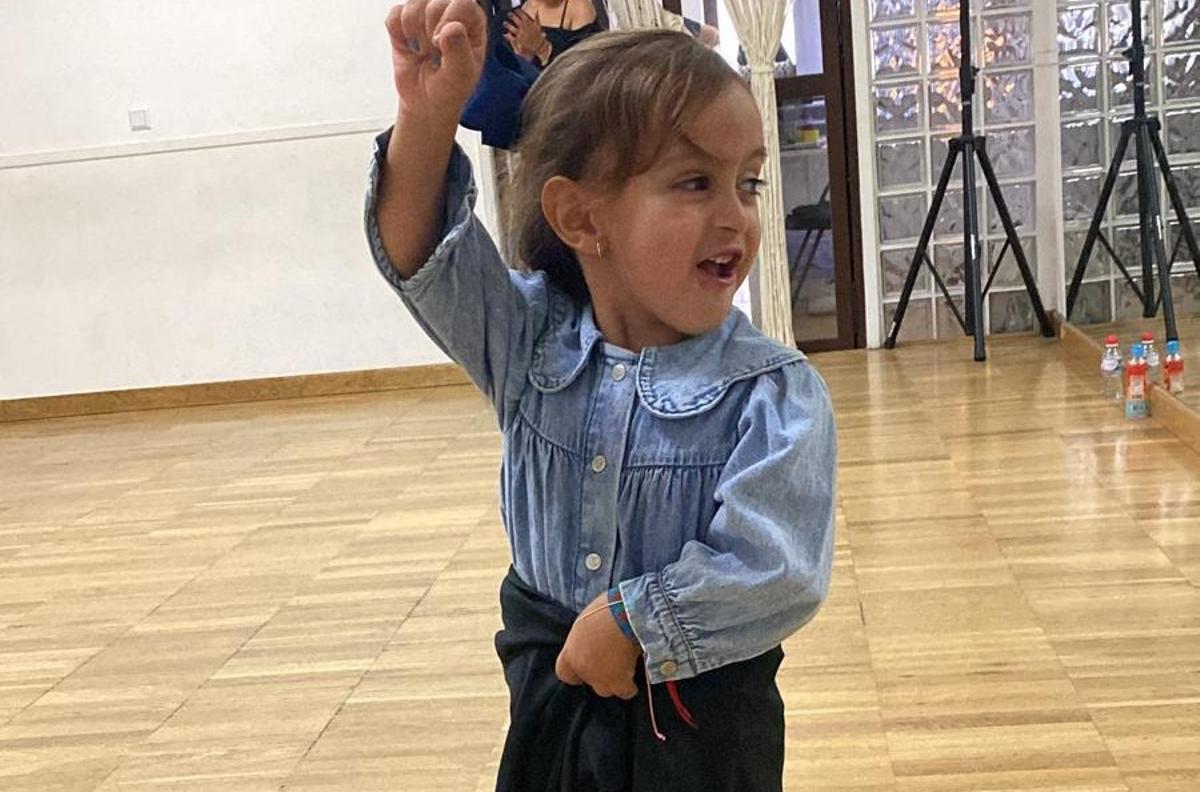 Alegría disfruta con el baile.