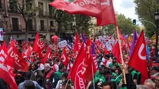 Unos 500 sindicalistas de CCOO y UGT Córdoba piden en Madrid la subida de los salarios