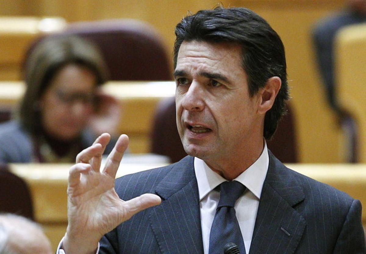 El ministre d’Indústria, José Manuel Soria, durant una intervenció en una de les sessions de control al Govern al ple del Senat.