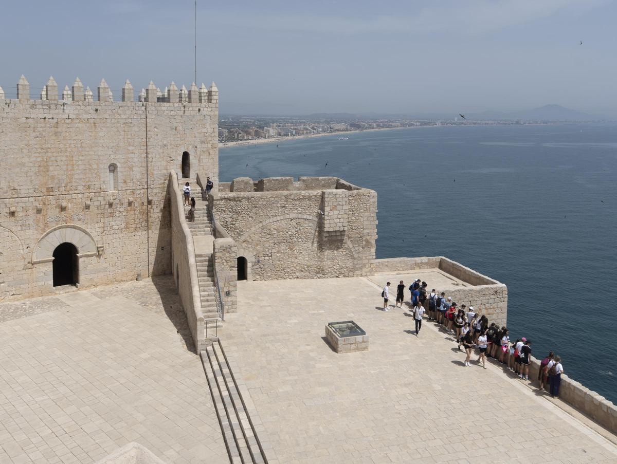 El castillo de Peñíscola ofrece una visión histórica de la localidad y unas vistas espectaculares.