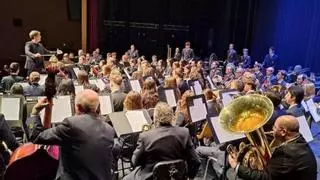 Riba-roja dedica una plaza a la Banda Unió Musical como homenaje