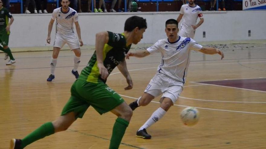 Imagen del partido jugado el pasado fin de semana en Ferrol.