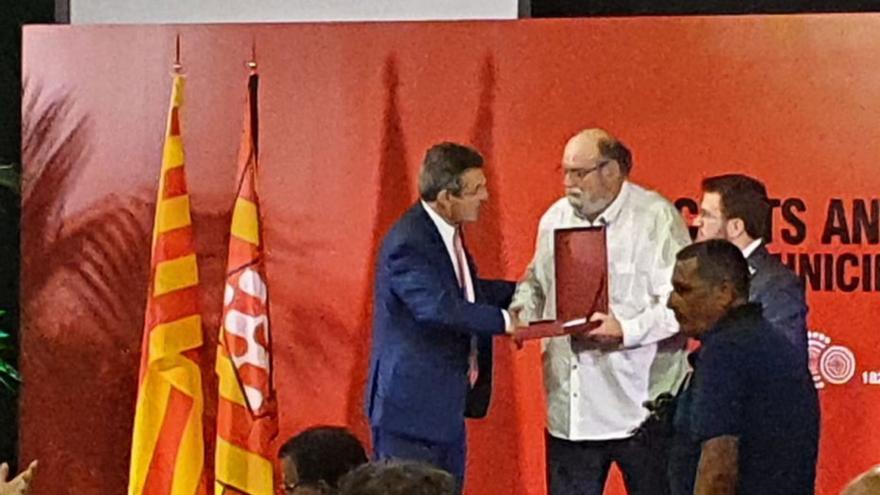 Pere Moradell, alcalde de Torroella de Fluvià, homenatjat pels 200 anys de la Diputació