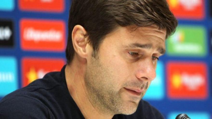 Pochettino se va con lágrimas en los ojos