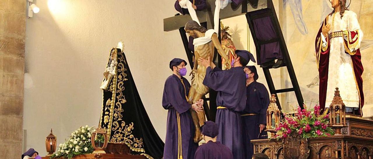 El descendimiento del Cristo de la cruz. | Vicente Alonso