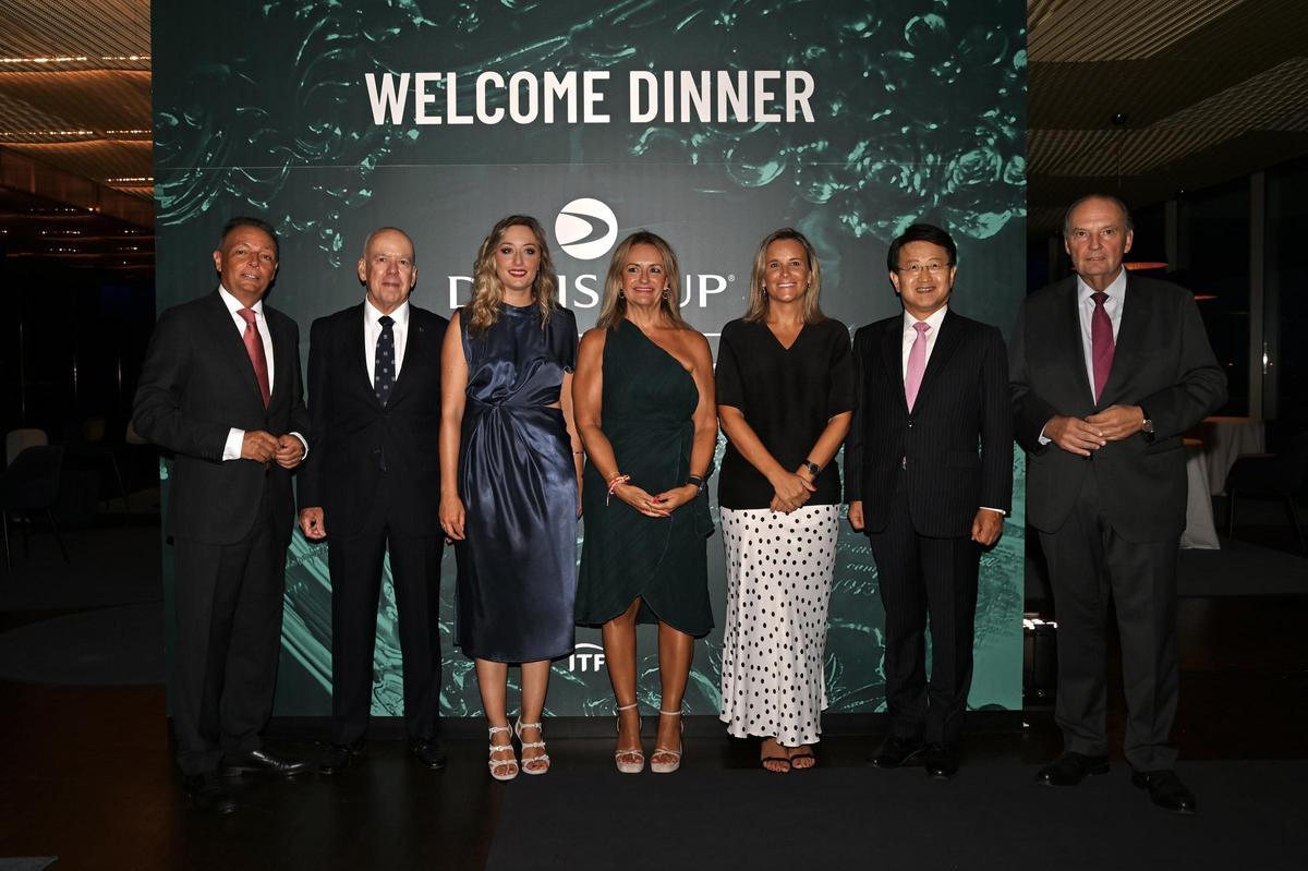 Cena oficial en el Veles e Vents de València por la Copa Davis