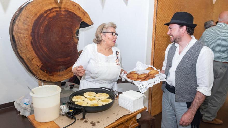 Degustación de productos este martes en la presentación de las Fiestas.