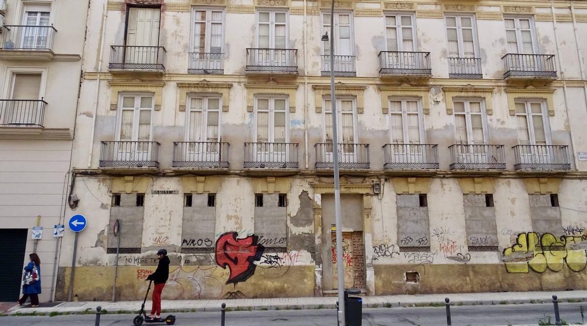 Una imagen de los edificios de la calle Mariscal adquiridos por la francesa Edgar Suites para transformarlos en apartahotel de lujo.