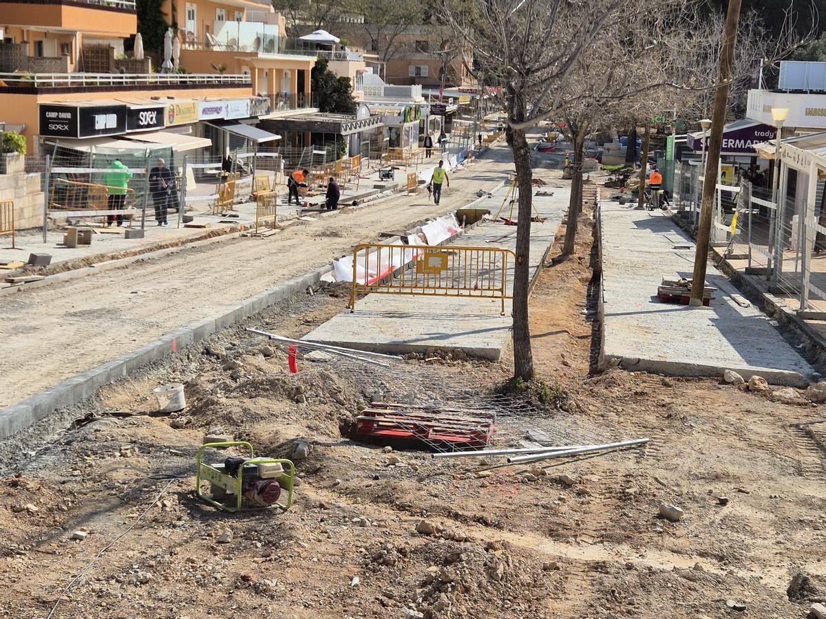 Una vista de las obras en el Bulevar de Peguera