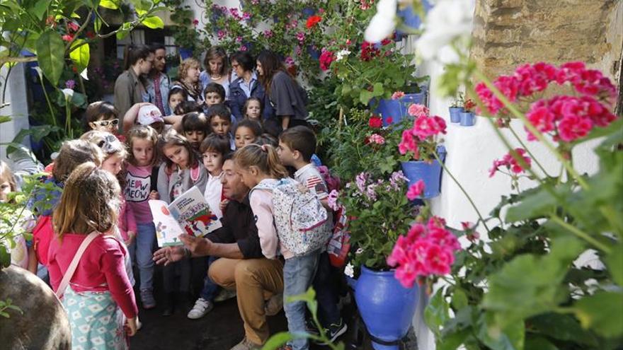 El Ayuntamiento intenta descongestionar el Alcázar Viejo restringiendo el tráfico