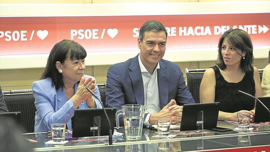 Sánchez sopesa hacer un Gobierno de coalición sin Iglesias