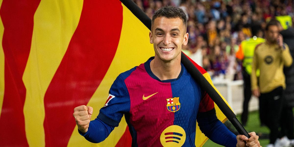 Marc Casadó celebra un título de la temporada pasada ondeando la 'senyera'.