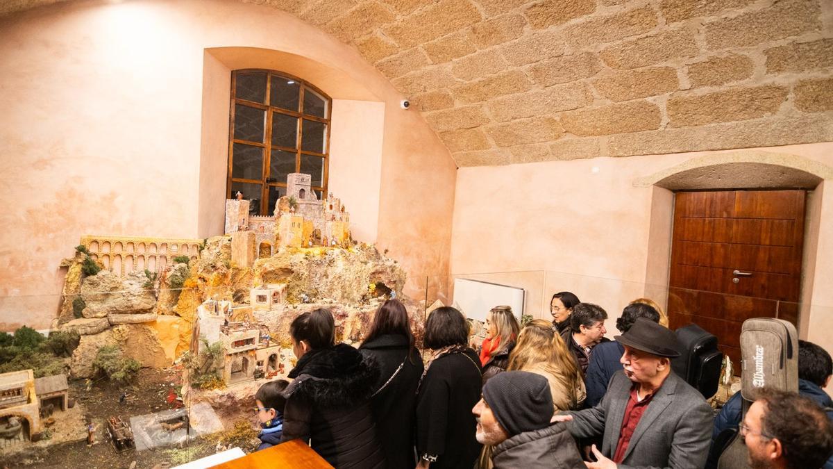 Jesús Ortiz durante la inauguración del Belén