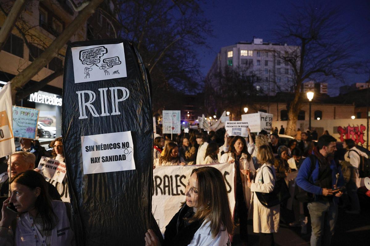 Manifestación de médicos en València