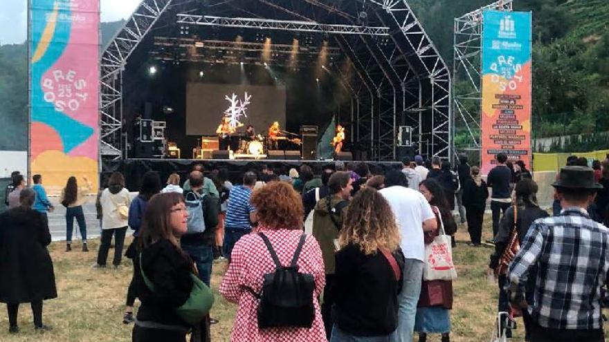 Estes son toles bandes y artistes que van pasar pel Prestoso Fest la primer fin de selmana d&#039;agostu