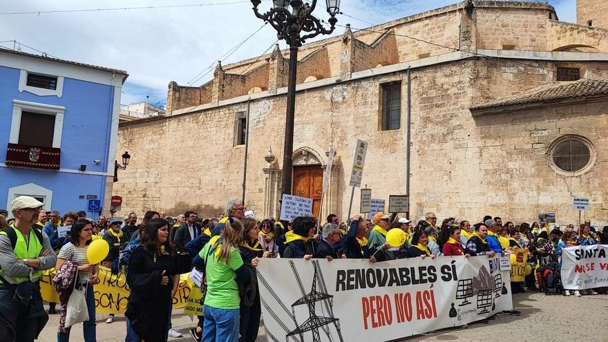 Primera manifestación en Villena para frenar las fotovoltaicas en el Vinalopó