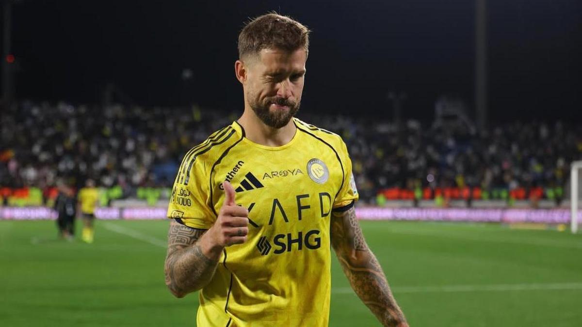 El primer gol de Íñigo Martínez en el Al Nassr