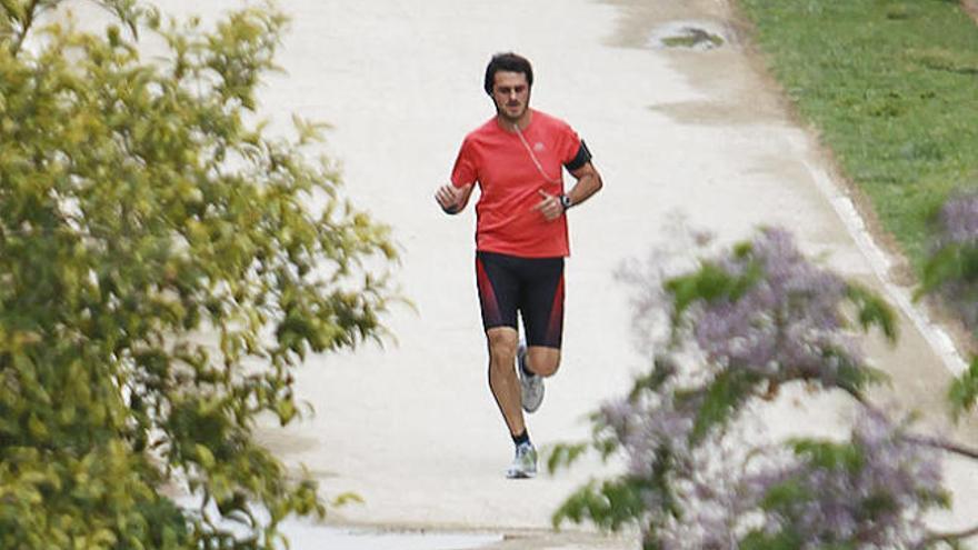 Correr aumenta la resistencia cardiovascular.