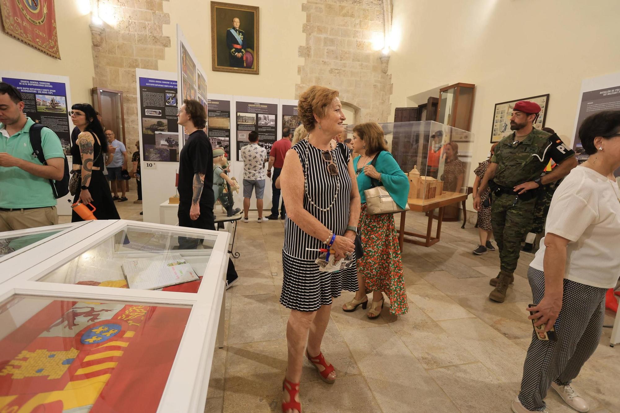 Jornada de puertas abiertas en el cuartel de Santo Domingo de València