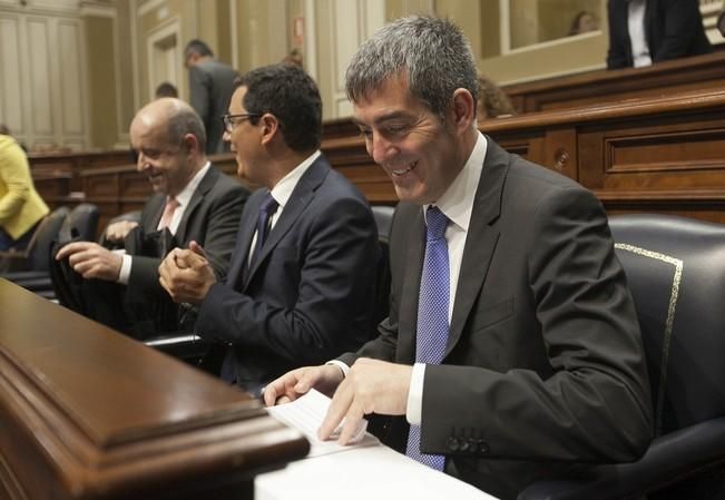 18/04/2017.CANARIAS POLITICA.Pleno del Parlamento de Canarias..Fotos: Carsten W. Lauritsen