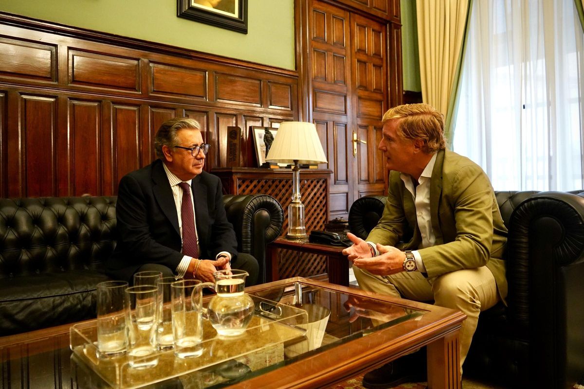 Reunión entre Gragera y Zoido.