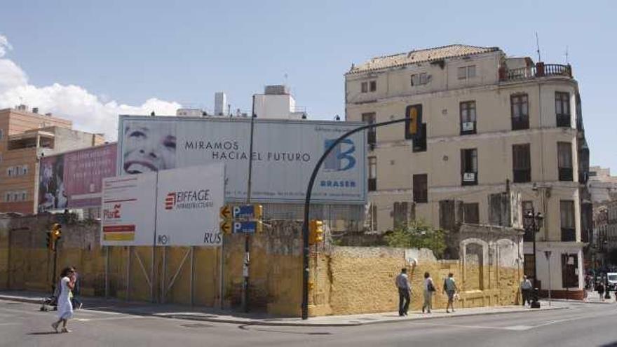 La esquina del Pasillo de Santa Isabel donde se proyecto la construcción del hotel diseñado por Moneo.