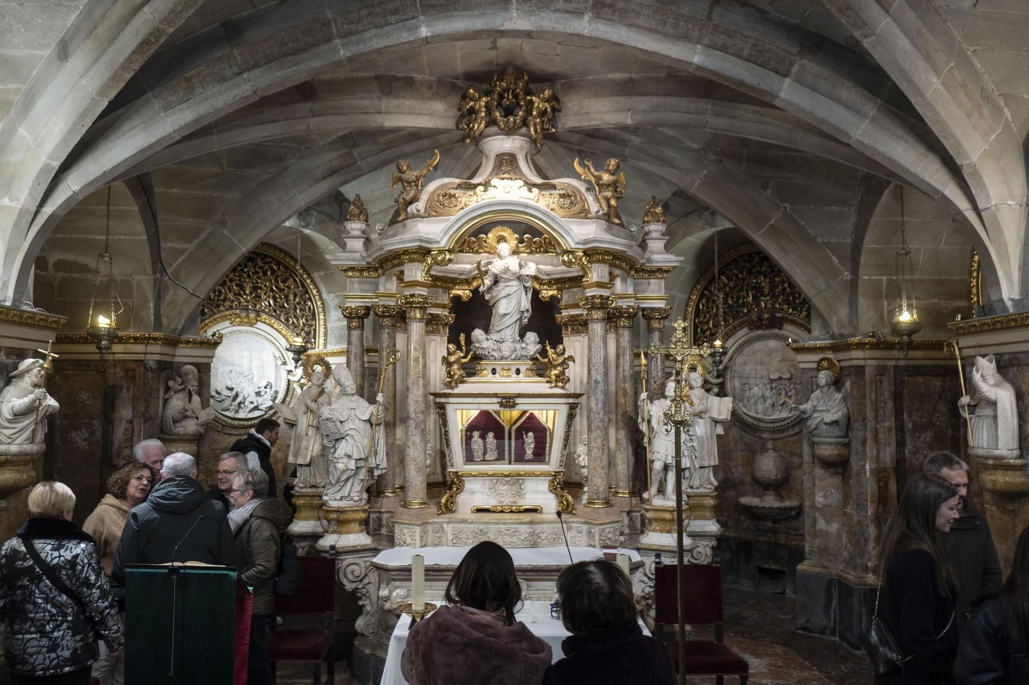 Homenatge a Pere Roca i Fius, "decorador", per la seva dedicació a la basílica de la Seu