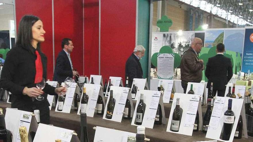 Exposición de algunos de los vinos de la DO Ribeiro. // Iñaki Osorio