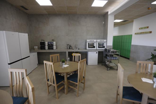Galería de imágenes: así es el nuevo albergue temporal de Ibiza
