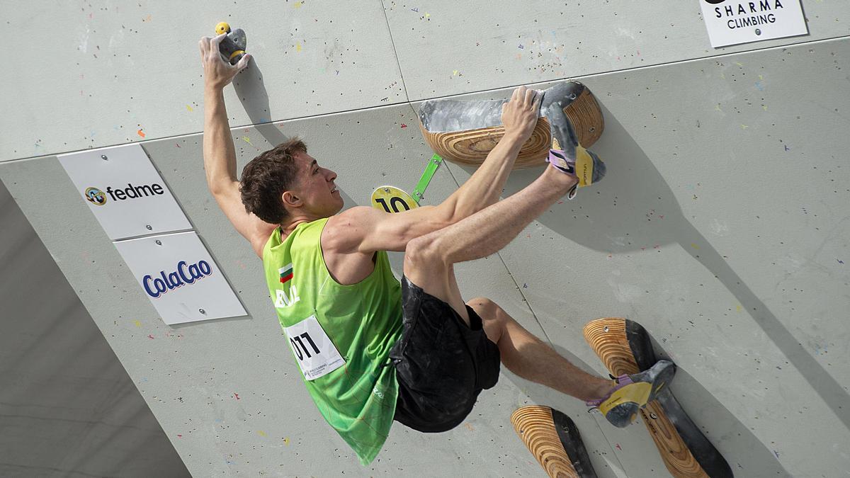 Pruebas clasificatorias de ‘boulder masculino’ para el campeonato de Europa de escalada