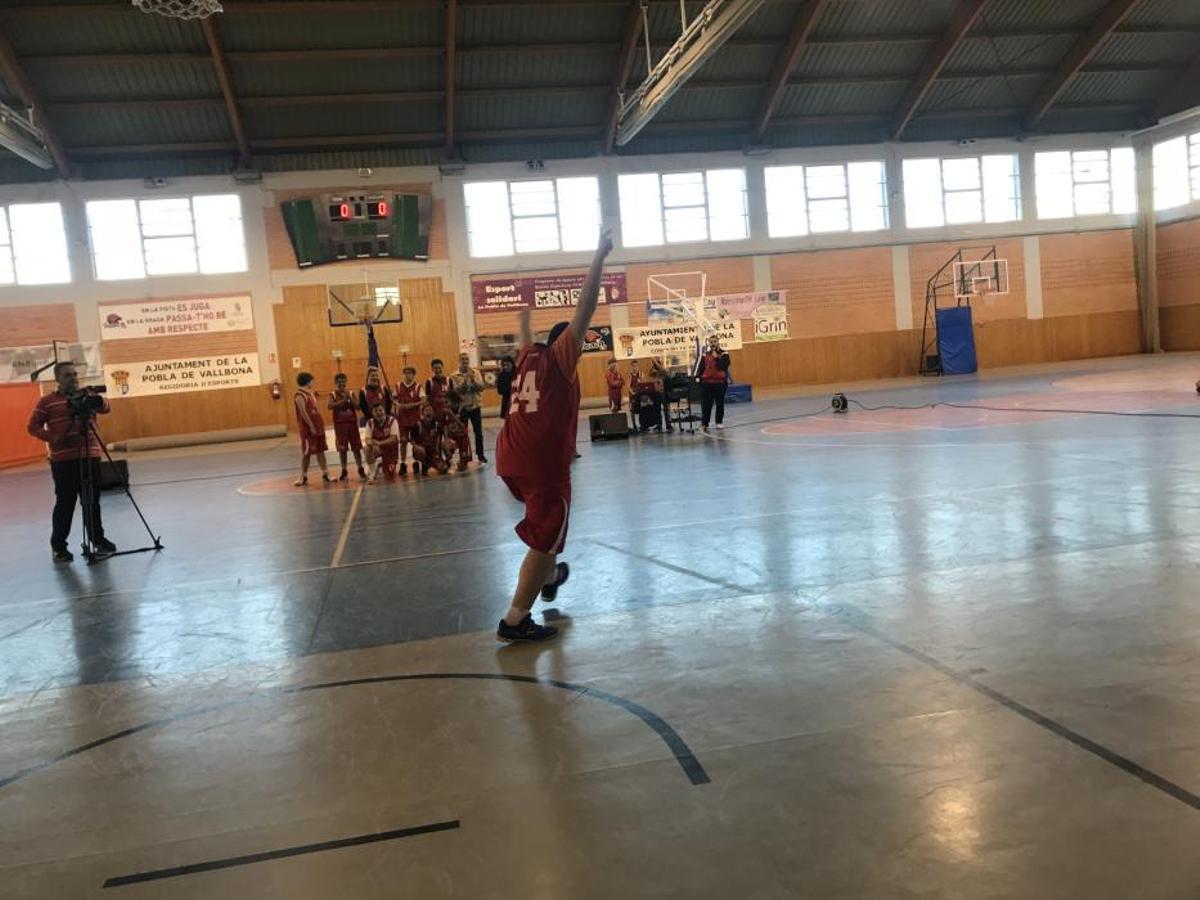 CB La Pobla de Vallbona: Aprender jugando