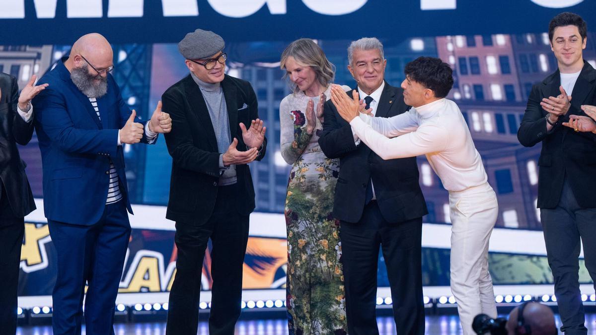 El Mago Pop prepara una gira que empezará en el Bernabéu y acabará en el Camp Nou