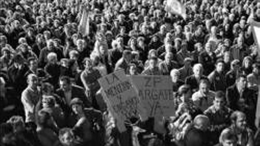 Polémica por la prohibición de la protesta contra De Juana Chaos