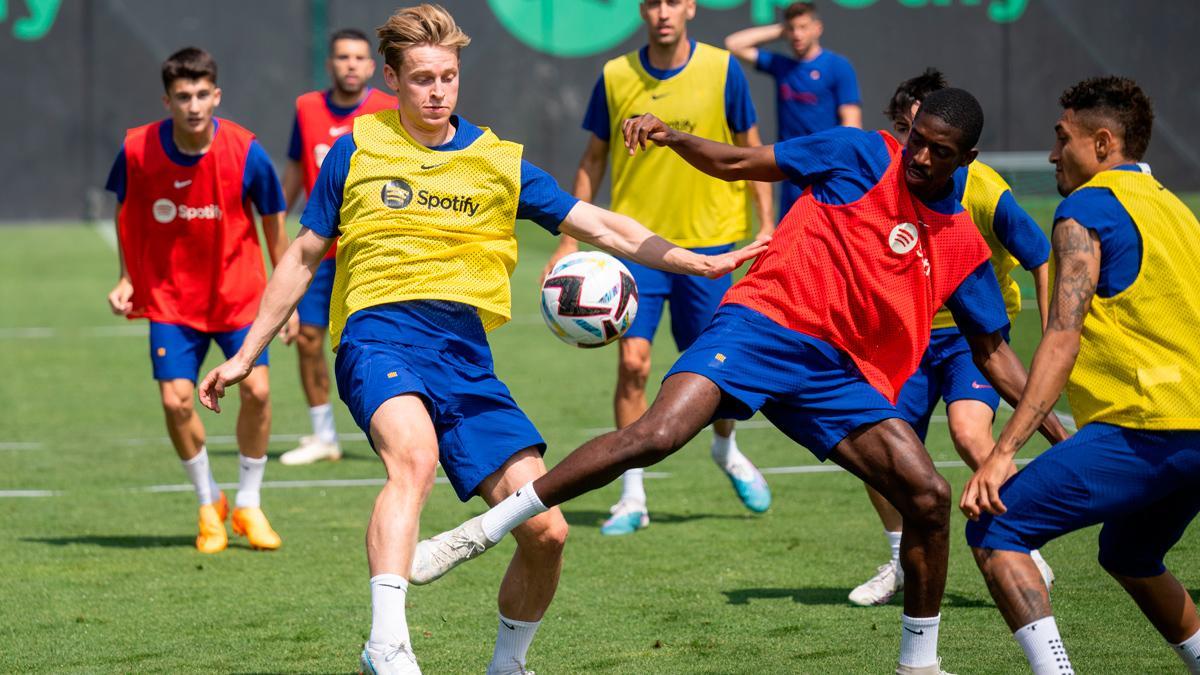 ¡Los jugadores llegan a la última sesión de entrenamiento de la temporada!