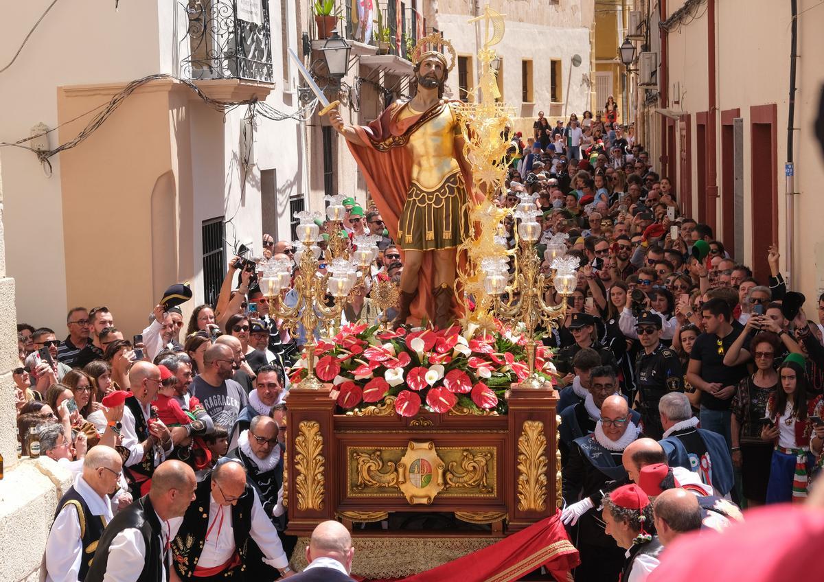 PETRER. FIESTAS DE MOROS Y CRISTIANOS 2022, BAJADA DEL SANTO, SAN BONIFACIO, FESTEROS, CUARTELILLOS